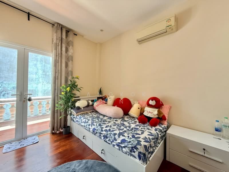 Detached House, Bangkok, Sukhumvit 50, Bang Chak, Phra Khanong, Bangkok, 5 Bedrooms, 220 sqm, Single Detached House For Rent, by Bangkok Residential, 500316904 - DDproperty.com