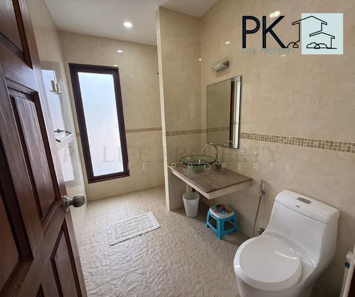 7R0099 This pool villa 4bedroom 4bathroom 80,000/month the house location at Rawai, Phuket, Rawai, Muang Phuket, Phuket, 4 Bedrooms, 250 sqm, Villa For Rent, by PK LIFE Property, 500316911 - DDproperty.com