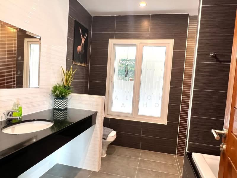 Seabreeze Villa Pattaya : ซีบรีส วิลล่า พัทยา, ชลบุรี, Sukhumvit Road, บางละมุง, ชลบุรี, 250 ตร.ม., บ้านเดี่ยว ขาย, โดย Yaowaluck Sirinapho, 500316915 - DDproperty.com
