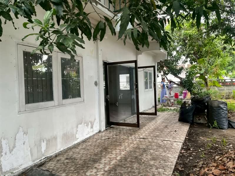 สหกรณ์ เคหะสถาน 4 ซอยเสรีไทย57, Bangkok, ถนนเสรีไทย, Khlong Kum, Bueng Kum, Bangkok, 3 Bedrooms, 200 sqm, Single Detached House For Sale, by คุณ สุภัตรา พลอยแดง (แพร), 500316963 - DDproperty.com
