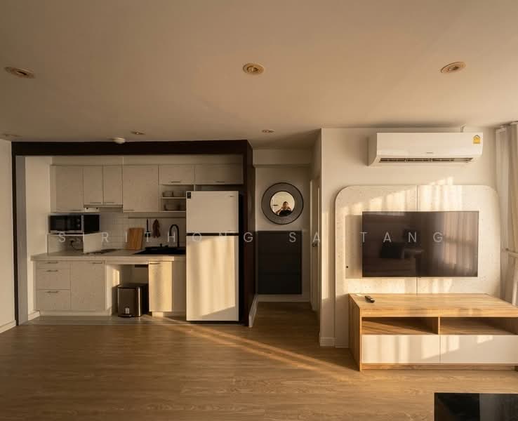 Sathorn Plus By The Garden : สาทร พลัส บาย เดอะ การ์เด้น, กรุงเทพ, 35 ถนนเย็นอากาศ, ช่องนนทรี, ยานนาวา, กรุงเทพ, 55 ตร.ม., คอนโด ขาย, โดย Sirithong Saetang, 500317053 - DDproperty.com