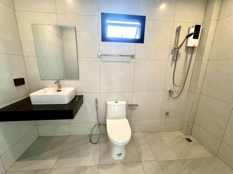 ทำเลเลียบด่วน (ลาดพร้าว 87 แยก 28) หลัง CDC, Bangkok, Khlong Chaokhun Sing, Wang Thonglang, Bangkok, 3 Bedrooms, 175 sqm, Semi-Detached House (Twin House) For Rent, by Correct Property, 500317126 - DDproperty.com