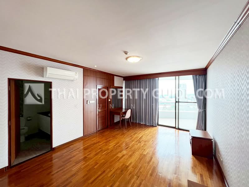Baan Yen Akard, Bangkok, Yenakat, Chong Nonsi, Yan Nawa, Bangkok, 3 Bedrooms, 300 sqm, Condo For Rent, by Khun Nita, 500317156 - DDproperty.com