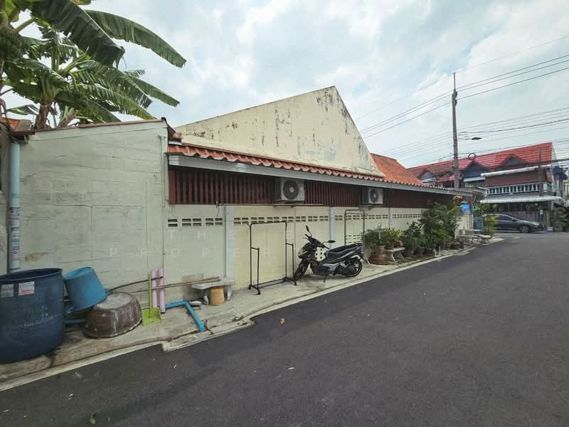 หมู่บ้านเด่นชัย บางเมือง-เทพารักษ์ สมุทรปราการ, สมุทรปราการ, บางเมืองใหม่, เมืองสมุทรปราการ, สมุทรปราการ, 120 ตร.ม., บ้านแฝด ขาย, โดย The Best Property ปู, 500317181 - DDproperty.com