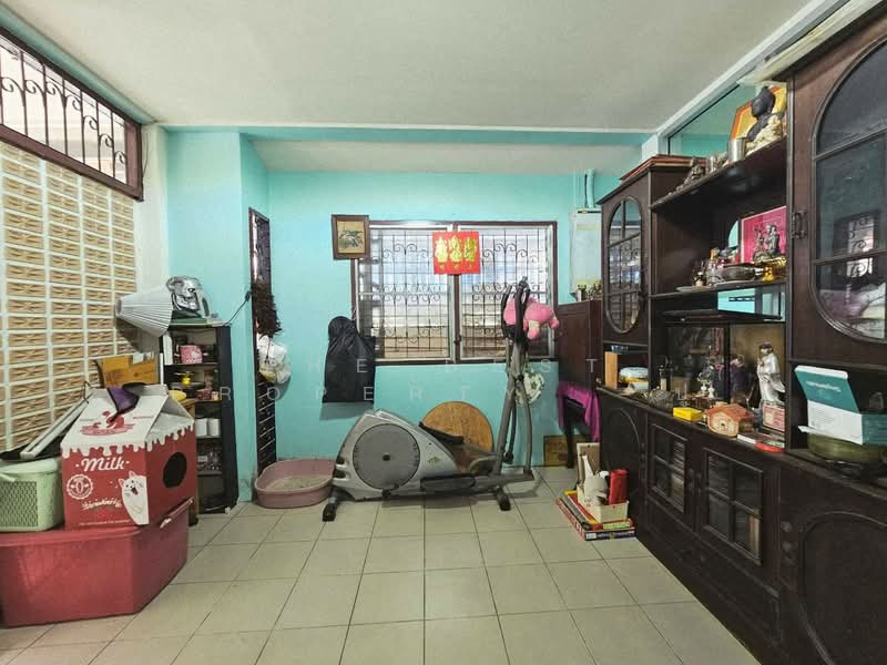 หมู่บ้านเด่นชัย บางเมือง-เทพารักษ์ สมุทรปราการ, Samut Prakan, Bang Muang Mai, Muang Samut Prakarn, Samut Prakan, 3 Bedrooms, 120 sqm, Semi-Detached House (Twin House) For Sale, by The Best Property   ปู, 500317181 - DDproperty.com