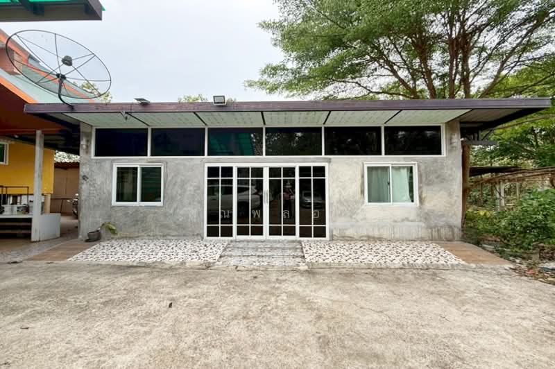ซอยคลองหกตะวันตก, Pathum Thani, Khlong Hok, Khlong Luang, Pathum Thani, 4 Bedrooms, 659 sqm, Single Detached House For Sale, by คุณพลอย, 500317279 - DDproperty.com