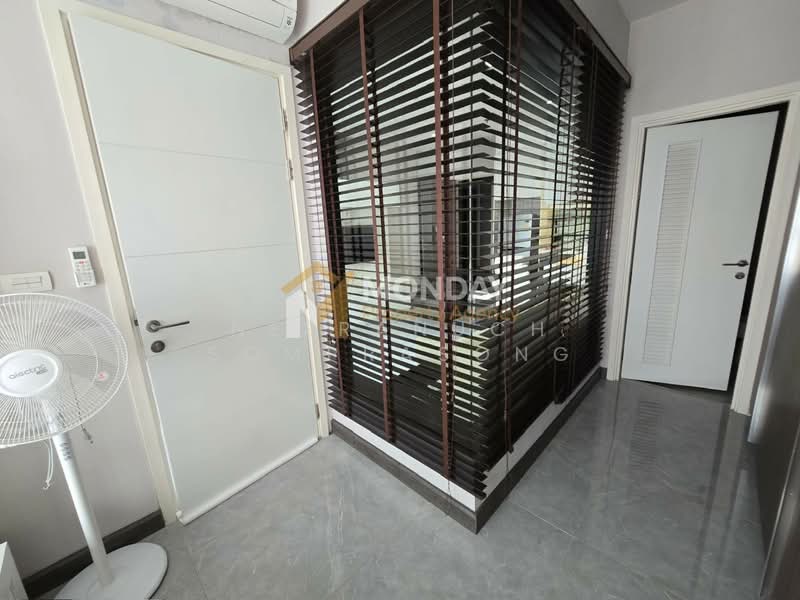 Urbano Absolute Sathon-Taksin, Bangkok, 345 Charoen Nakhon 14/2 Alley, Khlong Ton Sai, Khlong San, Bangkok, 1 Bedroom, 38 sqm, Condo For Sale, by Neeranuch Somprasong, 500317281 - DDproperty.com