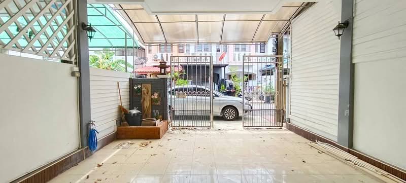 หมู่บ้านสินเพชร ถนนจันทร์ทองเอี่ยม ตำบลบางรักพัฒนา อำเภอบางบัวทอง จังหวัดนนทบุรี, Nonthaburi, Bang Rak Pattana, Bang Bua Thong, Nonthaburi, 3 Bedrooms, 84 sqm, Townhouse For Sale, by ณณัฐ ภัทรจินดานุวงศ์, 500317322 - DDproperty.com