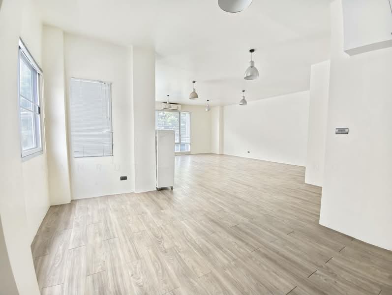 B-Square Rama 9 - Mengjai, Bangkok, Soi Sahakanpramoon, Wang Thonglang, Bangkok, 2 Bedrooms, 450 sqm, Townhouse For Rent, by Kanrutai Dawruang, 500317370 - DDproperty.com