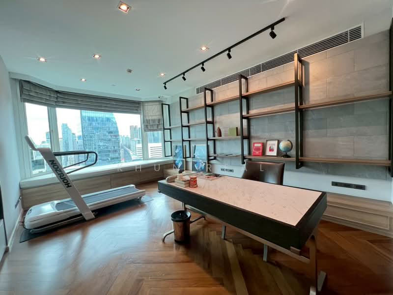 The Park Chidlom, Bangkok, 1 Petchaburi Road, Pathum Wan, Bangkok, 2 Bedrooms, 245 sqm, Condo For Rent, by Khun Real, 500317406 - DDproperty.com
