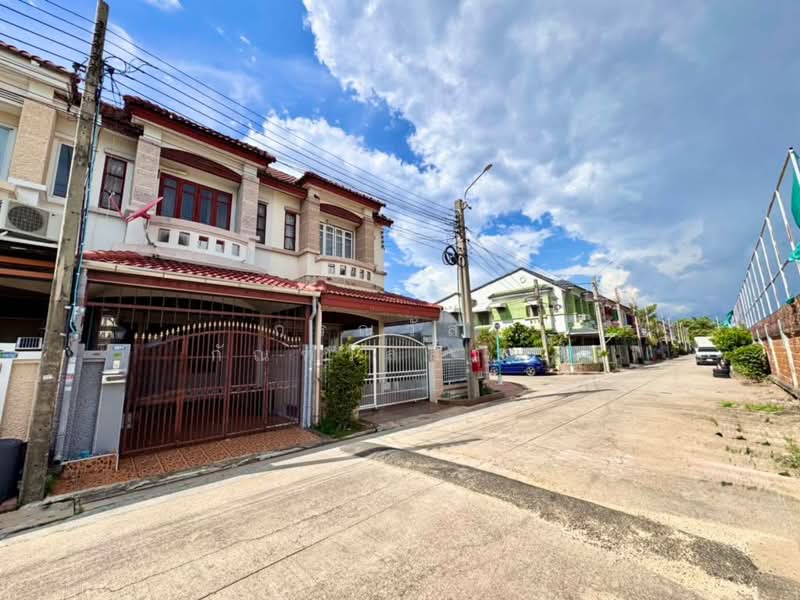 ขาย ทาวน์เฮ้าส์ 2 ชั้น หมู่บ้าน บุศรินทร์ บางบัวทอง, Nonthaburi, Bang Rak Pattana, Bang Bua Thong, Nonthaburi, 2 Bedrooms, 80 sqm, Townhouse For Sale, by กรณวัสส์ กัณฑวัสส์วงส์, 500317444 - DDproperty.com