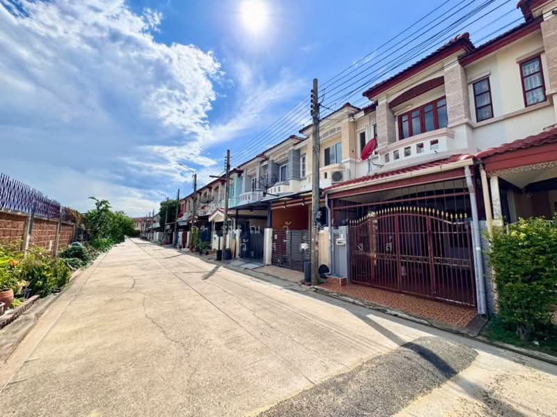 ขาย ทาวน์เฮ้าส์ 2 ชั้น หมู่บ้าน บุศรินทร์ บางบัวทอง, Nonthaburi, Bang Rak Pattana, Bang Bua Thong, Nonthaburi, 2 Bedrooms, 80 sqm, Townhouse For Sale, by กรณวัสส์ กัณฑวัสส์วงส์, 500317444 - DDproperty.com