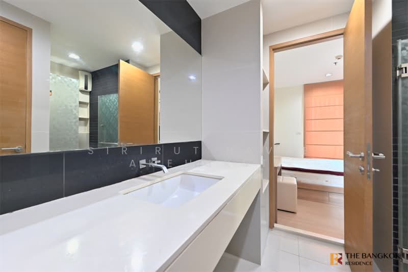 Rhythm Ratchada-Huaikwang, Bangkok, 218 Ratchadaphisek Road, Huai Khwang, Bangkok, 1 Bedroom, 46 sqm, Condo For Sale, by Sirirut Havee Akehurst, 500317471 - DDproperty.com
