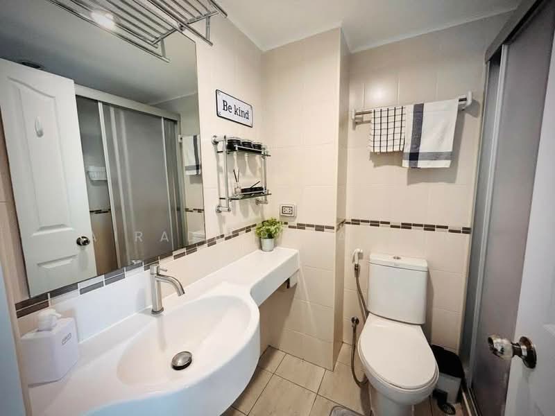 Lumpini Ville Ramkhamhaeng 26, Bangkok, Soi Ramkamhang 26, Huamark Road, Hua Mak, Bang Kapi, Bangkok, 1 Bedroom, 33 sqm, Condo For Rent, by Airada Parasarn, 500317569 - DDproperty.com
