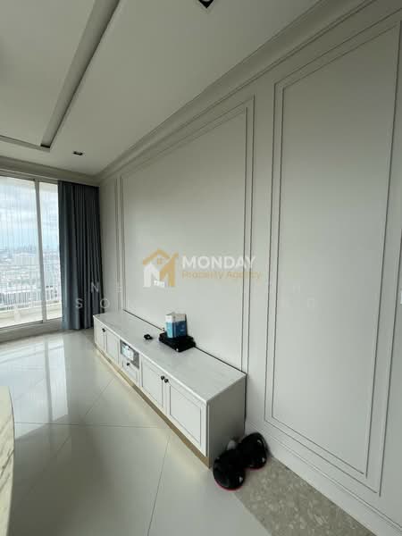 The Empire Place, Bangkok, 88 Narathiwatratchanakharin Road, Thung Maha Mek, Sathon, Bangkok, 3 Bedrooms, 132 sqm, Condo For Sale, by Neeranuch Somprasong, 500317607 - DDproperty.com