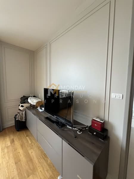 The Empire Place, Bangkok, 88 Narathiwatratchanakharin Road, Thung Maha Mek, Sathon, Bangkok, 3 Bedrooms, 132 sqm, Condo For Sale, by Neeranuch Somprasong, 500317607 - DDproperty.com