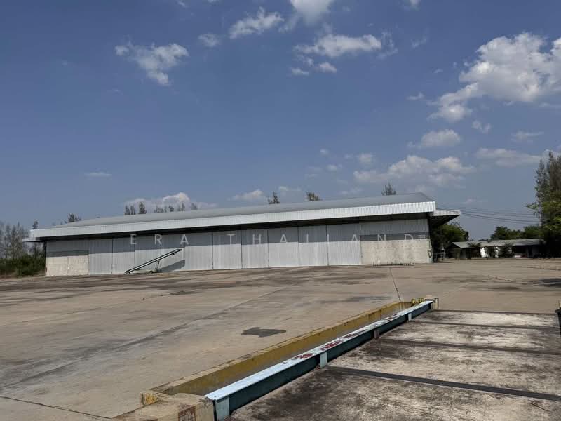 ขายที่ดินโกดัง มี 2 แปลง รวม 93-3-74 ไร่, Nakhon Sawan, Nong Kradon, Muang Nakhon Sawan, Nakhon Sawan, , 500 sqm, Warehouse/Factory For Sale, by ERA Thailand, 500317610 - DDproperty.com