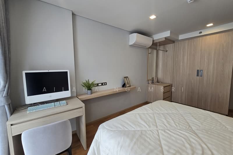 Piya Apartment Sukhumvit 15 : ปิยะ อพาร์ทเม้นท์ สุขุมวิท 15, กรุงเทพ, 99 สุขุมวิท 15, คลองเตยเหนือ, วัฒนา, กรุงเทพ, 198 ตร.ม., คอนโด ให้เช่า, โดย Ailada Ngamsri, 500317615 - DDproperty.com