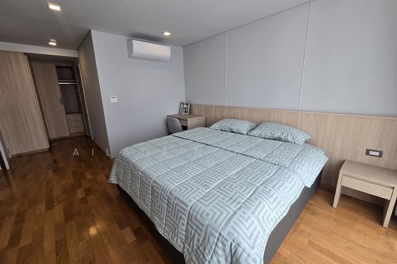 Piya Apartment Sukhumvit 15 : ปิยะ อพาร์ทเม้นท์ สุขุมวิท 15, กรุงเทพ, 99 สุขุมวิท 15, คลองเตยเหนือ, วัฒนา, กรุงเทพ, 198 ตร.ม., คอนโด ให้เช่า, โดย Ailada Ngamsri, 500317615 - DDproperty.com