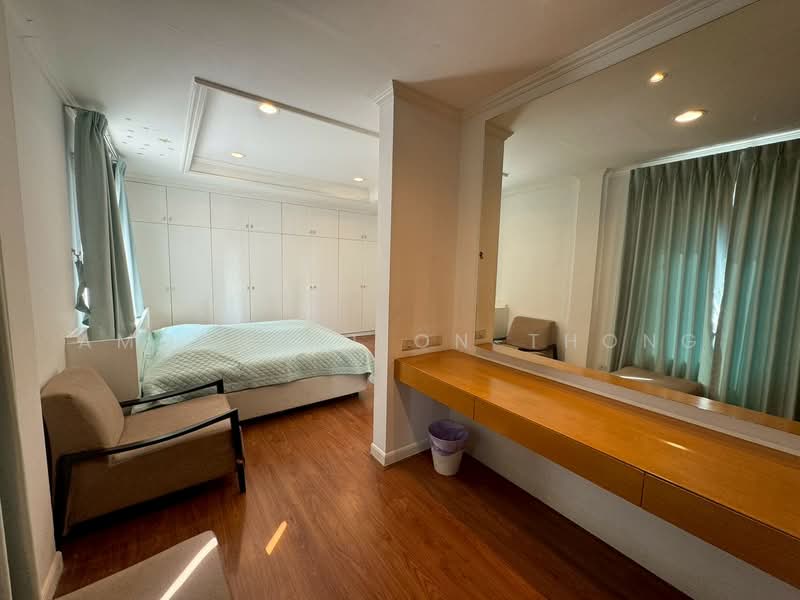 Townhouse, Bangkok, Khlongtoei Nua, Watthana, Bangkok, 5 Bedrooms, 400 sqm, Townhouse For Rent, by Amornrat On-Thong, 500317616 - DDproperty.com