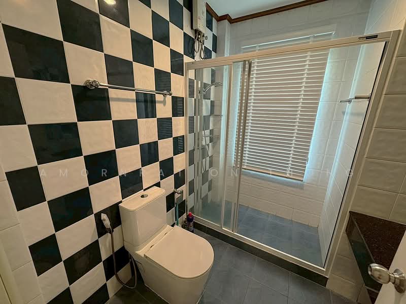 Townhouse, Bangkok, Khlongtoei Nua, Watthana, Bangkok, 5 Bedrooms, 400 sqm, Townhouse For Rent, by Amornrat On-Thong, 500317616 - DDproperty.com