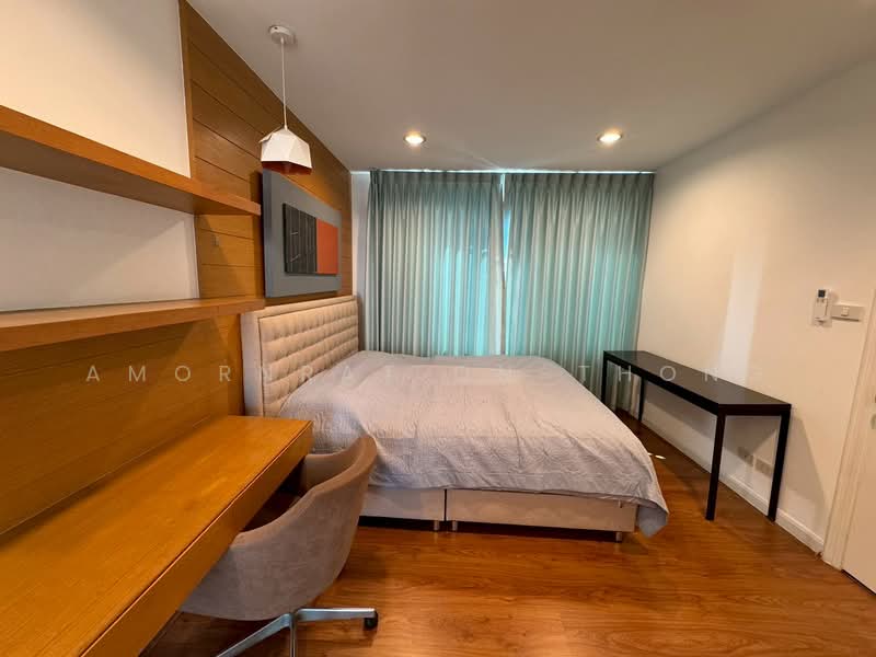 Townhouse, Bangkok, Khlongtoei Nua, Watthana, Bangkok, 5 Bedrooms, 400 sqm, Townhouse For Rent, by Amornrat On-Thong, 500317616 - DDproperty.com