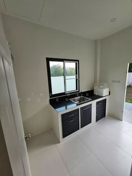 ทาวน์เฮ้าส์บางละมุง ชลบุรี, Chon Buri (Pattaya), Ta Khian Tia, Bang Lamung (Pattaya), Chon Buri (Pattaya), 2 Bedrooms, 150 sqm, Townhouse For Sale, by The Best Property ชมพู่, 500317617 - DDproperty.com