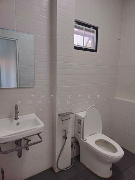 ทาวน์เฮ้าส์บางละมุง ชลบุรี, Chon Buri (Pattaya), Ta Khian Tia, Bang Lamung (Pattaya), Chon Buri (Pattaya), 2 Bedrooms, 150 sqm, Townhouse For Sale, by The Best Property ชมพู่, 500317617 - DDproperty.com