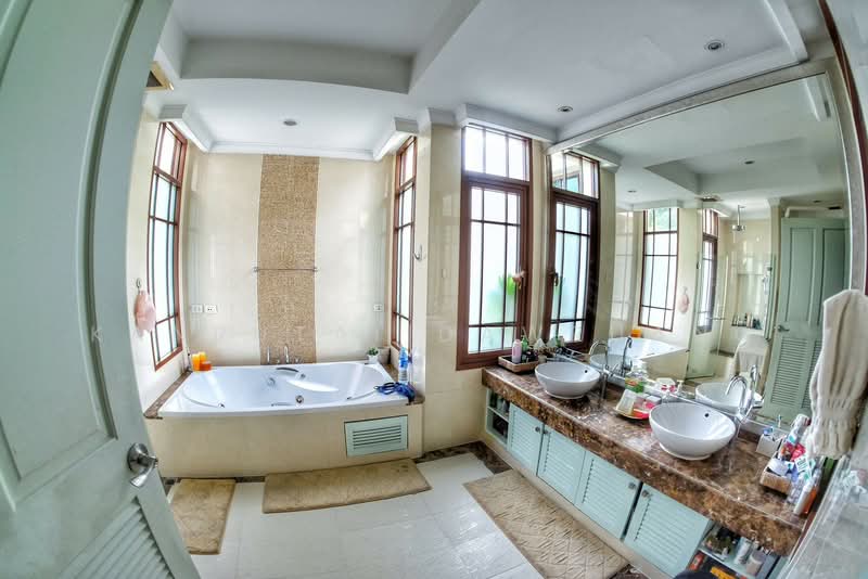 Baan Sansiri Sukhumvit 67 : บ้านแสนสิริ สุขุมวิท 67, กรุงเทพ, 32 ซอย สุขุมวิท 67, พระโขนงเหนือ, วัฒนา, กรุงเทพ, 400 ตร.ม., บ้านเดี่ยว ขาย, โดย Kanrutai Dawruang, 500317629 - DDproperty.com