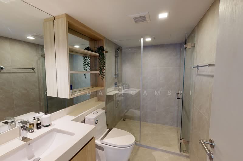 Piya Apartment Sukhumvit 15 : ปิยะ อพาร์ทเม้นท์ สุขุมวิท 15, กรุงเทพ, 99 สุขุมวิท 15, คลองเตยเหนือ, วัฒนา, กรุงเทพ, 142 ตร.ม., คอนโด ให้เช่า, โดย Ailada Ngamsri, 500317651 - DDproperty.com
