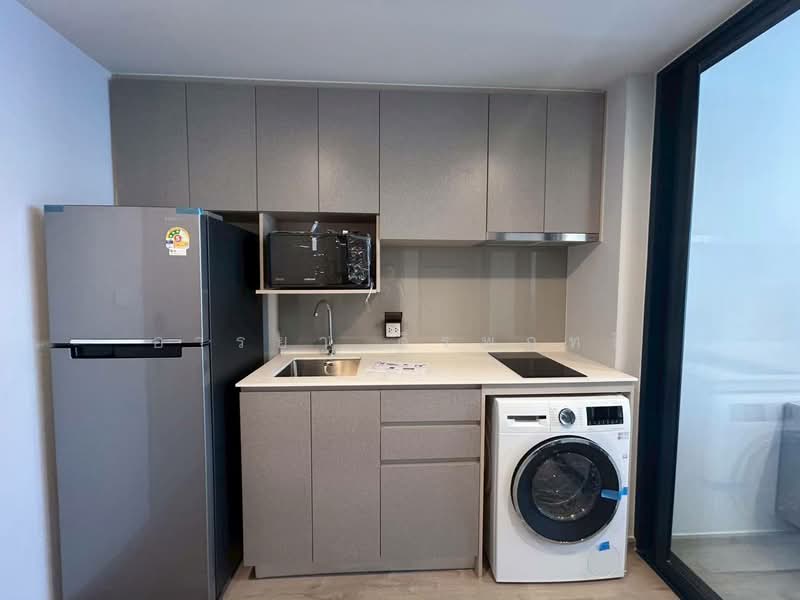 THE CROWN Residences, Bangkok, Rama 4 Road, Thung Maha Mek, Sathon, Bangkok, 1 Bedroom, 28 sqm, Condo For Rent, by อารยา ติรพฤทธิ์, 500317654 - DDproperty.com