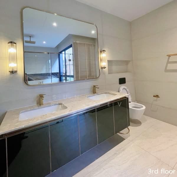 BuGaan Krungthep Kreetha, Bangkok, 109 15 Soi Krungthep Kreetha, Hua Mak, Bang Kapi, Bangkok, 4 Bedrooms, 430 sqm, Single Detached House For Rent, by Sunitra Sachdev, 500317693 - DDproperty.com