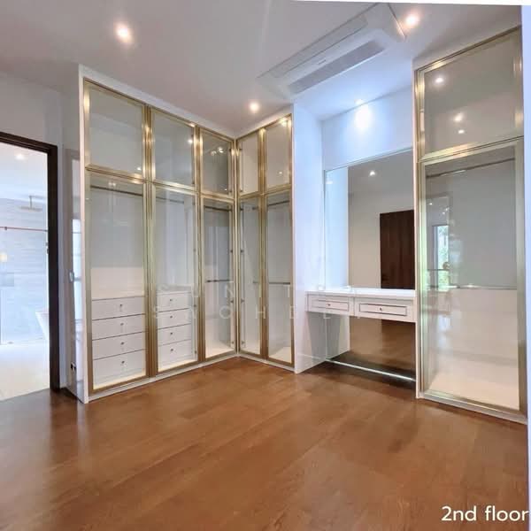 BuGaan Krungthep Kreetha, Bangkok, 109 15 Soi Krungthep Kreetha, Hua Mak, Bang Kapi, Bangkok, 4 Bedrooms, 430 sqm, Single Detached House For Rent, by Sunitra Sachdev, 500317693 - DDproperty.com