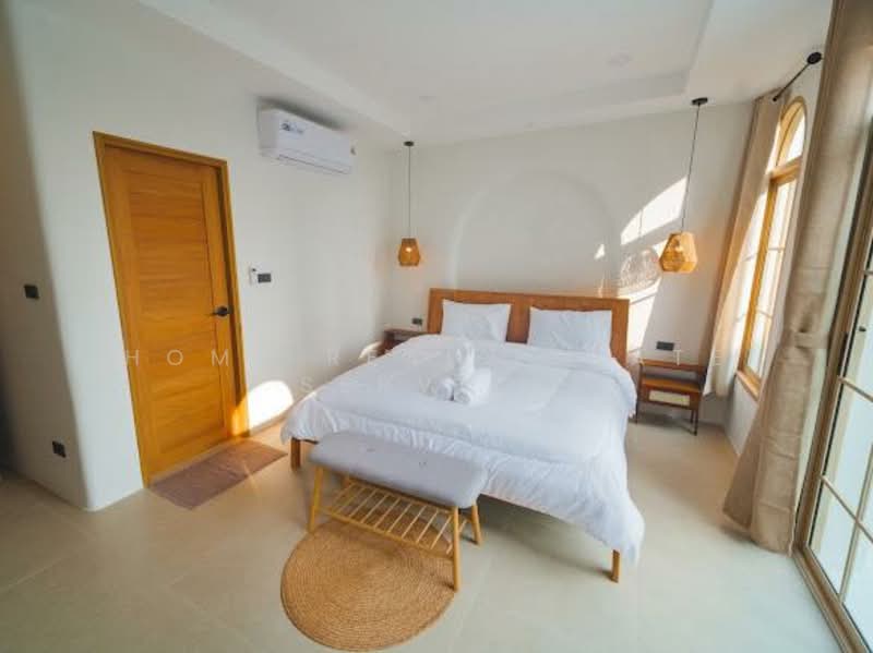 Wongamat Exclusive Place, Chon Buri (Pattaya), Bang Lamung, Bang Lamung (Pattaya), Chon Buri (Pattaya), 3 Bedrooms, 220 sqm, Townhouse For Rent, by HOME Real Estate Service, 500317721 - DDproperty.com