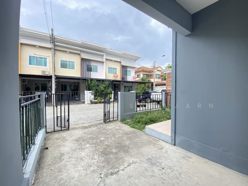 The Modish Bang Bua Thong, Nonthaburi, Lam Pho Road, Lam Pho, Bang Bua Thong, Nonthaburi, 4 Bedrooms, 119 sqm, Townhouse For Rent, by Supaporn Sekajarn, 500317727 - DDproperty.com