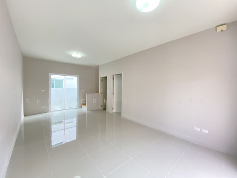 The Modish Bang Bua Thong, Nonthaburi, Lam Pho Road, Lam Pho, Bang Bua Thong, Nonthaburi, 4 Bedrooms, 119 sqm, Townhouse For Rent, by Supaporn Sekajarn, 500317727 - DDproperty.com