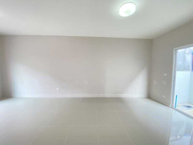 The Modish Bang Bua Thong, Nonthaburi, Lam Pho Road, Lam Pho, Bang Bua Thong, Nonthaburi, 4 Bedrooms, 119 sqm, Townhouse For Rent, by Supaporn Sekajarn, 500317727 - DDproperty.com