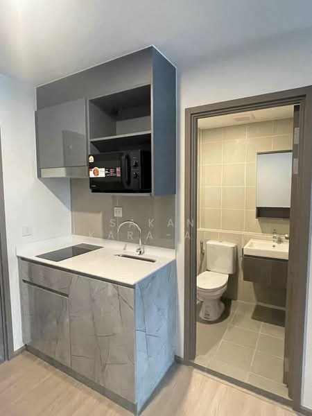 Aspire Ratchayothin, Bangkok, 42 Phahon Yothin Rd, Lat Yao, Chatuchak, Bangkok, Studio, 26 sqm, Condo For Rent, by Sakan Akkara-aektalin, 500317784 - DDproperty.com