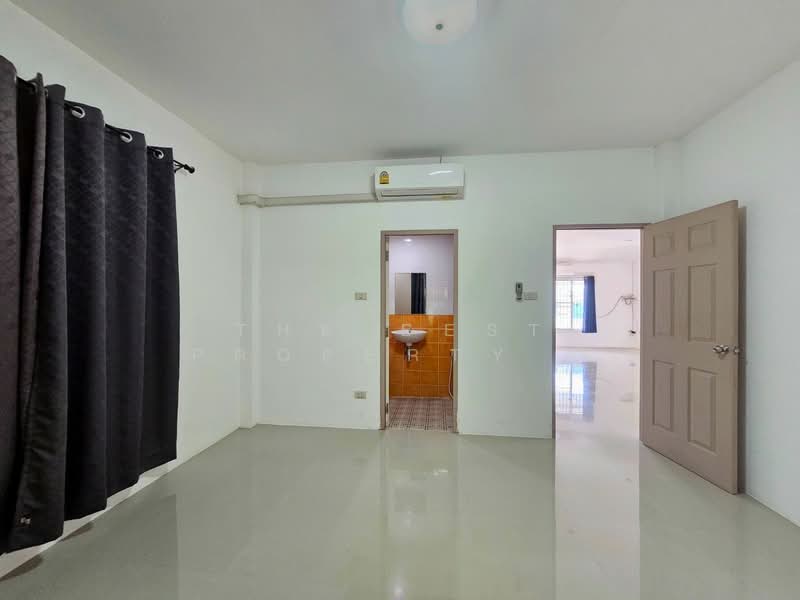 ณพณภา อมตะ-ชลบุรี (Nopnapha Amata-Chonburi), Chon Buri (Pattaya), Khlong Tamru, Muang Chon Buri, Chon Buri (Pattaya), 2 Bedrooms, 88 sqm, Semi-Detached House (Twin House) For Sale, by The Best Property ปู, 500317796 - DDproperty.com