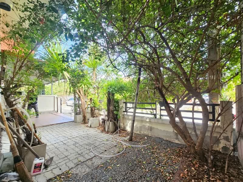 ณพณภา อมตะ-ชลบุรี (Nopnapha Amata-Chonburi), Chon Buri (Pattaya), Khlong Tamru, Muang Chon Buri, Chon Buri (Pattaya), 2 Bedrooms, 88 sqm, Semi-Detached House (Twin House) For Sale, by The Best Property ปู, 500317796 - DDproperty.com