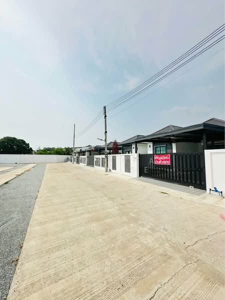 หมู่บ้านรัตนากรวิลเลจ 18, Chon Buri (Pattaya), Bang Lamung, Bang Lamung (Pattaya), Chon Buri (Pattaya), 3 Bedrooms, 85 sqm, Single Detached House For Sale, by HOME Real Estate Service, 500317858 - DDproperty.com