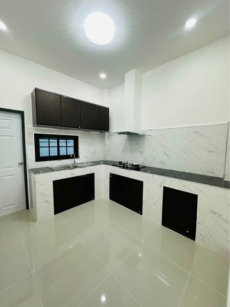 หมู่บ้านรัตนากรวิลเลจ 18, Chon Buri (Pattaya), Bang Lamung, Bang Lamung (Pattaya), Chon Buri (Pattaya), 3 Bedrooms, 85 sqm, Single Detached House For Sale, by HOME Real Estate Service, 500317858 - DDproperty.com