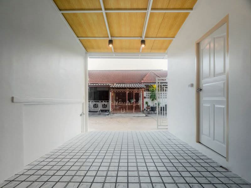 Baan Buathong 4 : บ้านบัวทอง 4, นนทบุรี, ถ.บ้านกล้วย-ไทรน้อย, พิมลราช, บางบัวทอง, นนทบุรี, 72 ตร.ม., ทาวน์เฮ้าส์ ขาย, โดย Poonyaporn Veerabulyarit, 500317866 - DDproperty.com