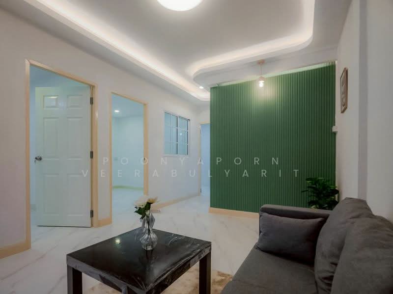 Baan Buathong 4, Nonthaburi, Ban Kluay-Sai Noi Road, Phimonrat, Bang Bua Thong, Nonthaburi, 3 Bedrooms, 72 sqm, Townhouse For Sale, by Poonyaporn Veerabulyarit, 500317866 - DDproperty.com