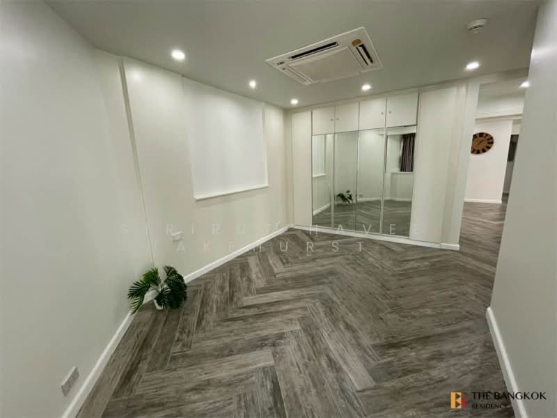 President Park Sukhumvit 24, Bangkok, 99 Sukhumvit 24 Alley, Khlongtoei Nua, Watthana, Bangkok, 3 Bedrooms, 260 sqm, Condo For Sale, by Sirirut Havee Akehurst, 500317881 - DDproperty.com