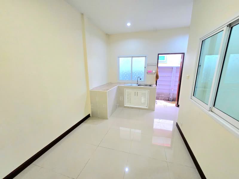 ทาวน์เฮ้าส์บ้านโป่ง ราชบุรี, ราชบุรี, หนองอ้อ, บ้านโป่ง, ราชบุรี, 100 ตร.ม., ทาวน์เฮ้าส์ ขาย, โดย The Best Property เพ้นท์, 500317902 - DDproperty.com