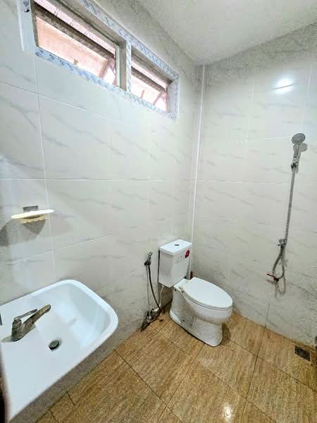 ทาวน์เฮ้าส์บ้านโป่ง ราชบุรี, Ratchaburi, Nong O, Ban Pong, Ratchaburi, 2 Bedrooms, 100 sqm, Townhouse For Sale, by The Best Property เพ้นท์, 500317902 - DDproperty.com