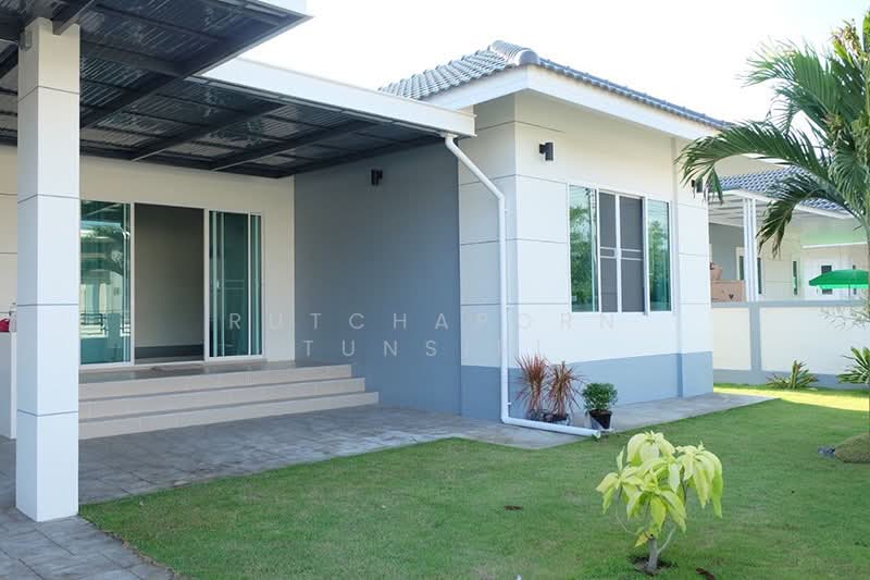 บ้านให้เช่า – ใกล้โรงเรียนนานาชาติปัญญาเด่น เพียง 10 นาที ค่าเช่า 25,000 บาท / เดือน No.14H052, Chiang Mai, Hang Dong, Chiang Mai, 3 Bedrooms, 200 sqm, Single Detached House For Rent, by Rutchaporn Tunsiri, 500317911 - DDproperty.com