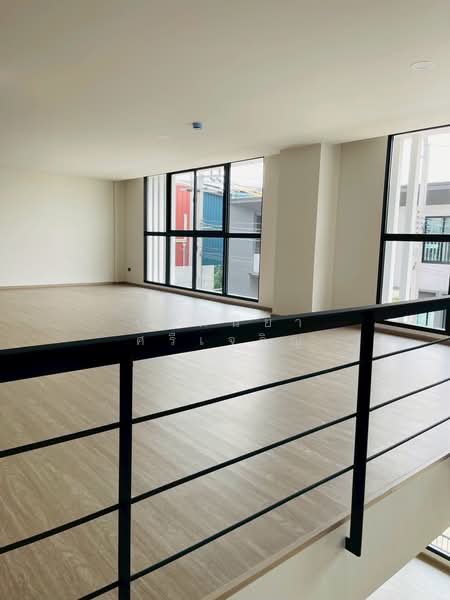 Nirvana @ Work Krungthep Kreetha, Bangkok, Thap Chang, Saphan Sung, Bangkok, , 562 sqm, Office Space For Rent, by ปรัศนียา ศรีเจริญ, 500317940 - DDproperty.com