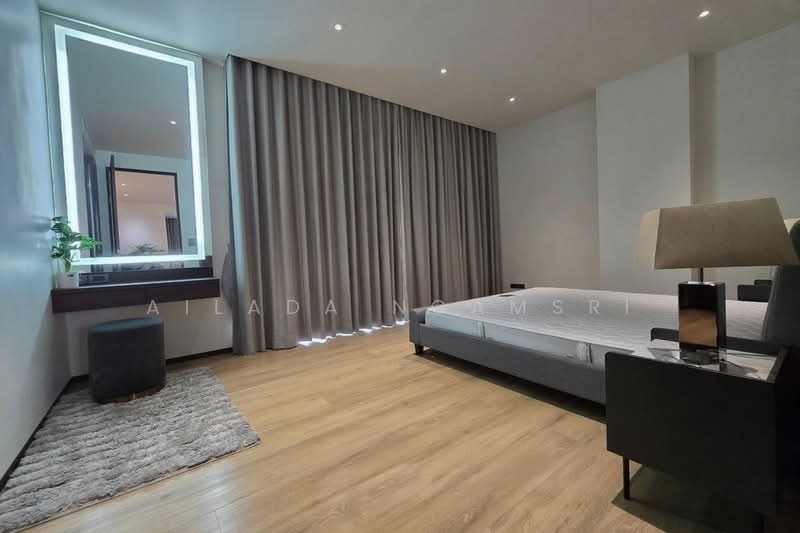 Raveevan Space, Bangkok, Soi Sukhumvit 39, Khlong Tan Nua, Watthana, Bangkok, 3 Bedrooms, 270 sqm, Condo For Rent, by Ailada Ngamsri, 500317962 - DDproperty.com